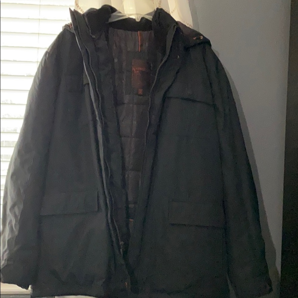 3 pices with detachable vest and hood